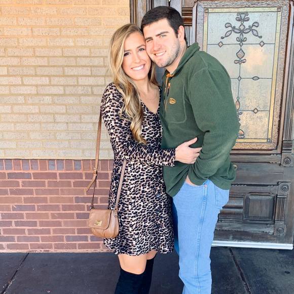 Meet your Posher, Kayleigh - Picture 1 of 1